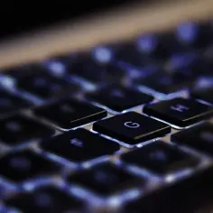 Jak Naprawić Przestawioną Klawiaturę? Proste Kroki Naprawy Układu Klawiatury
